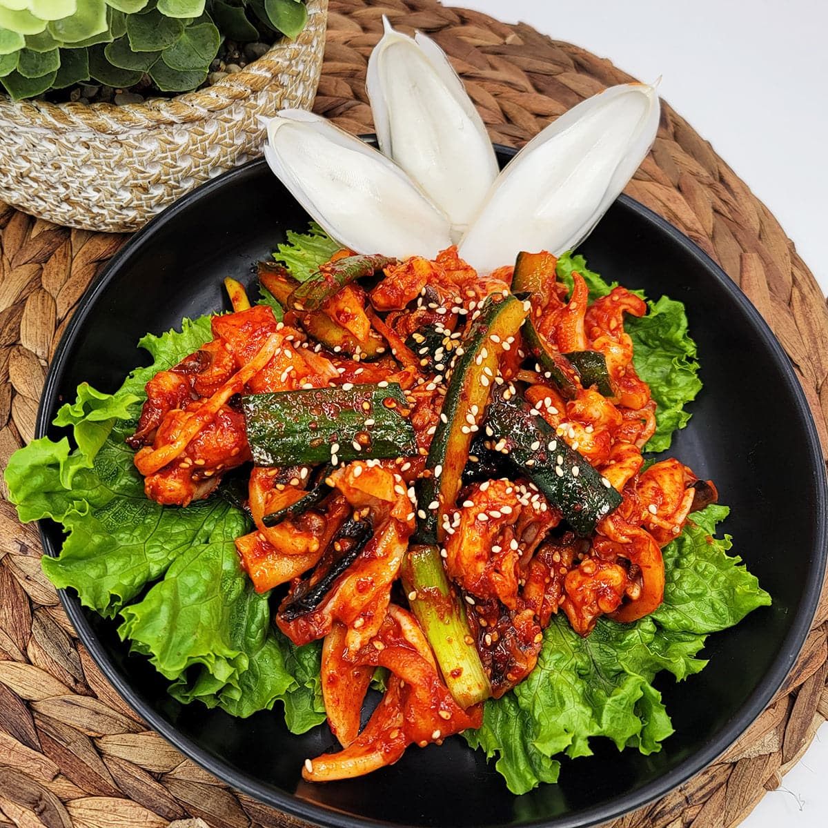 [어부수산] 감칠맛 좋은 한국산 손질 갑오징어 300g (냉동)